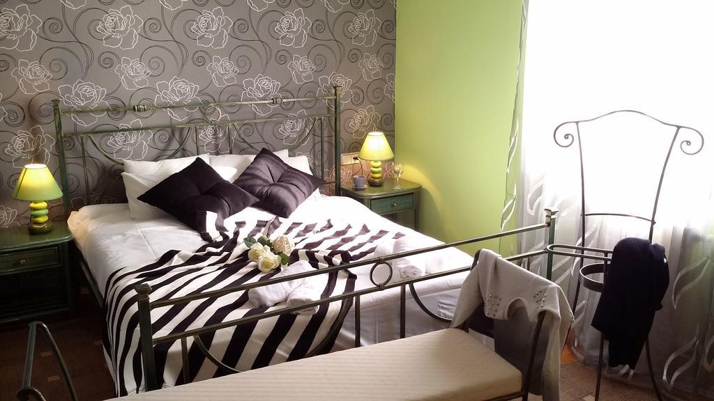 Carmen Seaview & Beach - Apartment Montgat Room photo